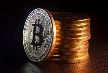 10 Best Staking Platforms for Small Investors 2025