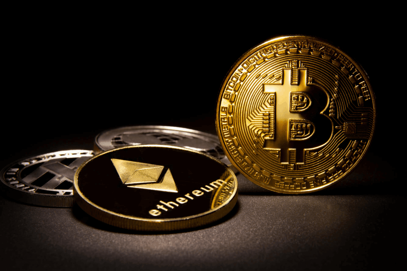 How To Protect Yourself From Crypto Bridging Hacks Safely